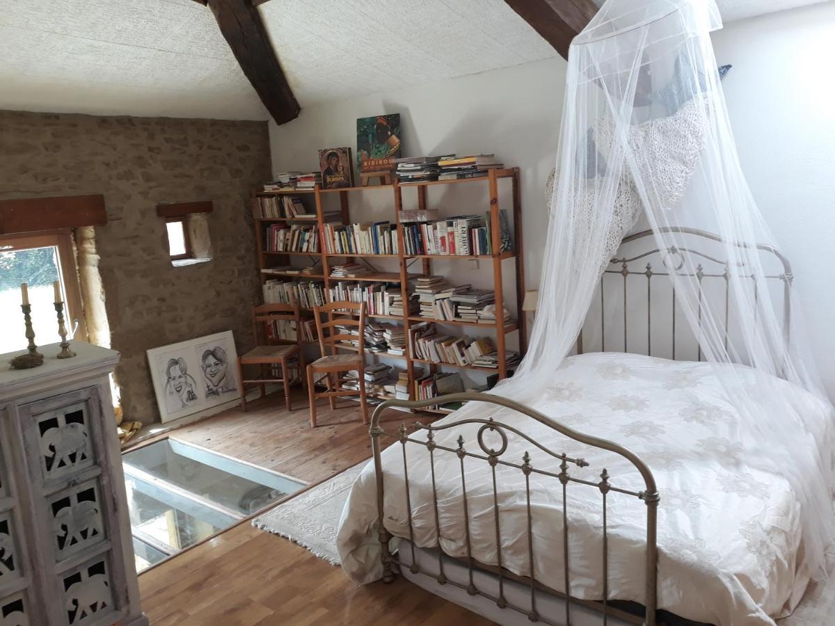 Un Jardin Sur La Colline Apartment Claveyson Bagian luar foto