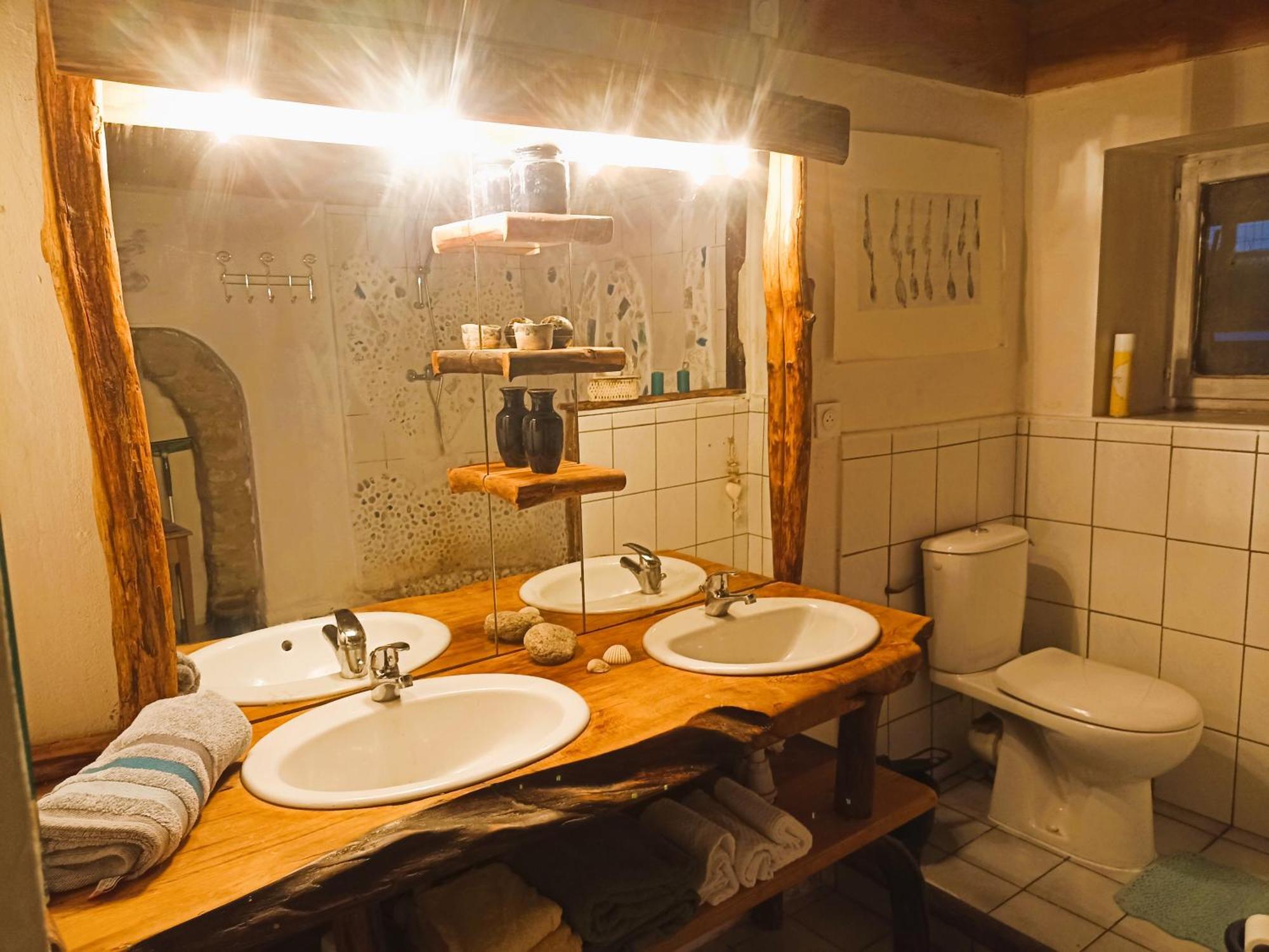 Un Jardin Sur La Colline Apartment Claveyson Ruang foto